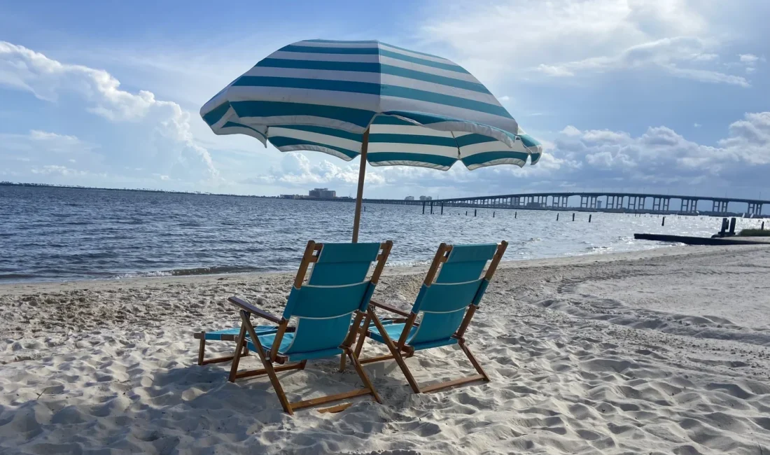 Beach-Chair-Umbrella-Rent